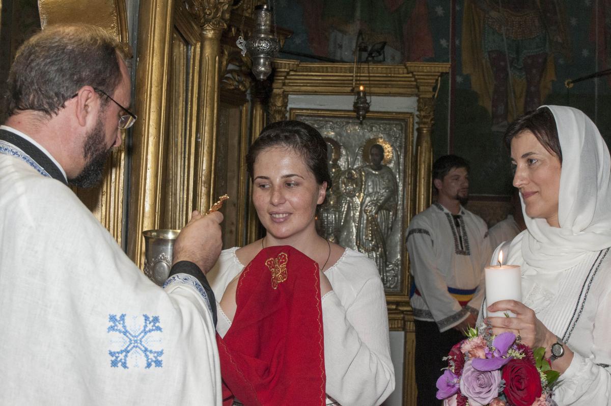 Botez creștin ortodox - Impartașirea
